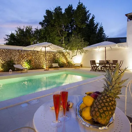 Luxury Courtyard Bilo Appartamento